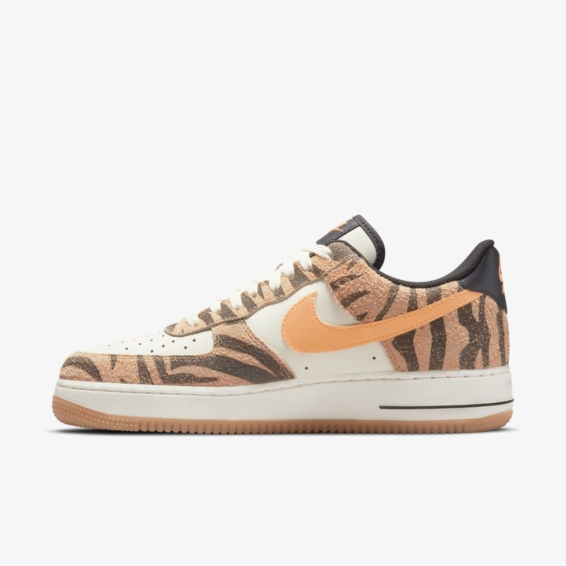 Nike Air Force 1 Animal | DJ6192-100