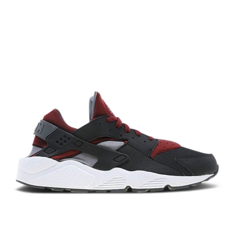 Black huaraches with red cheap bottom