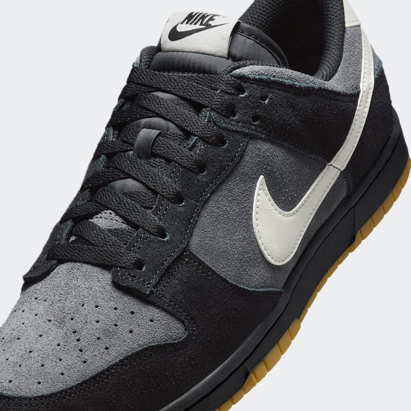 Nike Dunk Low "Black/Grey Gum" | HQ1931-001