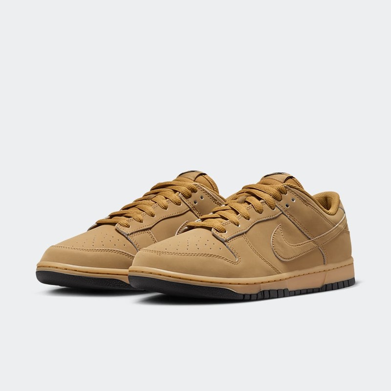 Nike Dunk Low "Wheat" | HQ1932-700