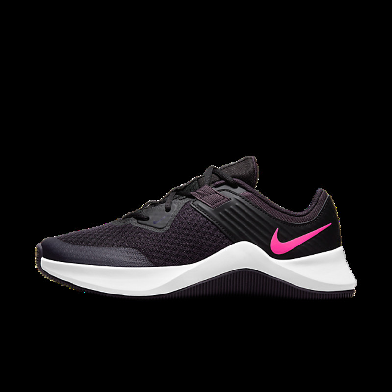 Nike  W NIKE MC TRAINER  women's Sports Trainers (Shoes) in Black | CU3584-500