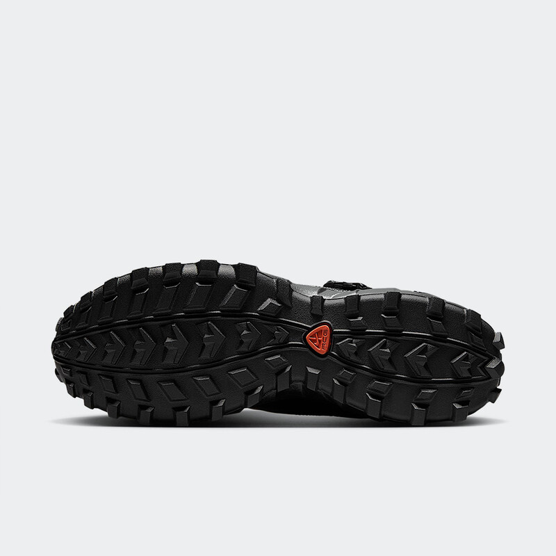Nike ACG Air Phassad "Triple Black" | HM7133-002