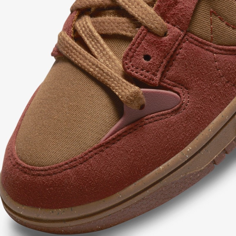 Nike Dunk Low Disrupt 2 Desert Bronze | DH4402-200