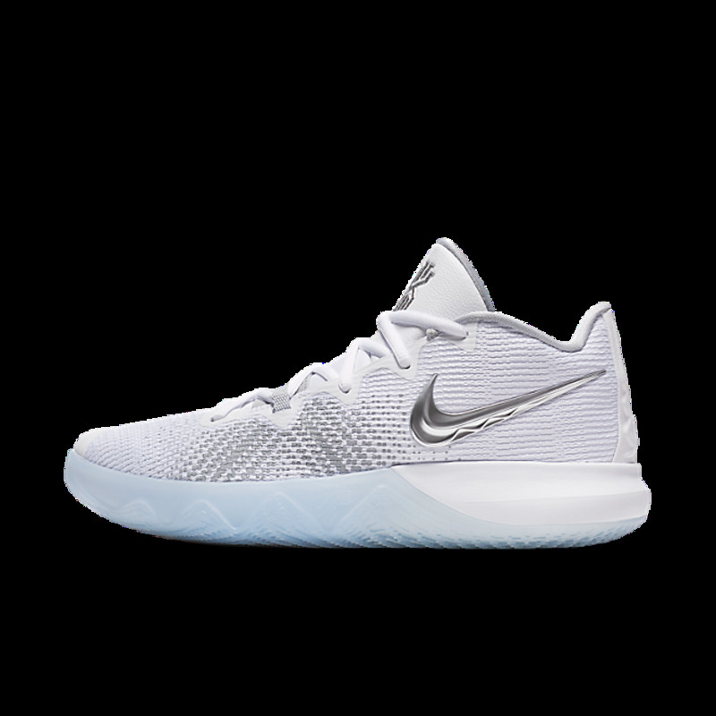 Kyrie clearance flytrap silver