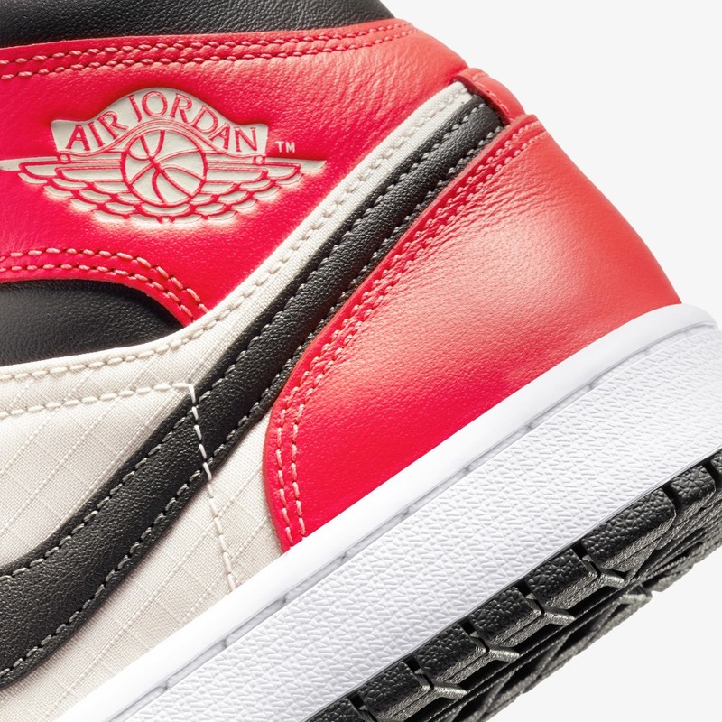 Air Jordan 1 Mid Newsprint | DQ6078-100