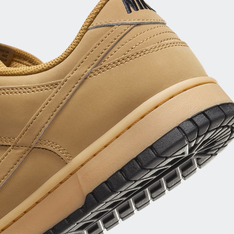 Nike Dunk Low "Wheat" | HQ1932-700