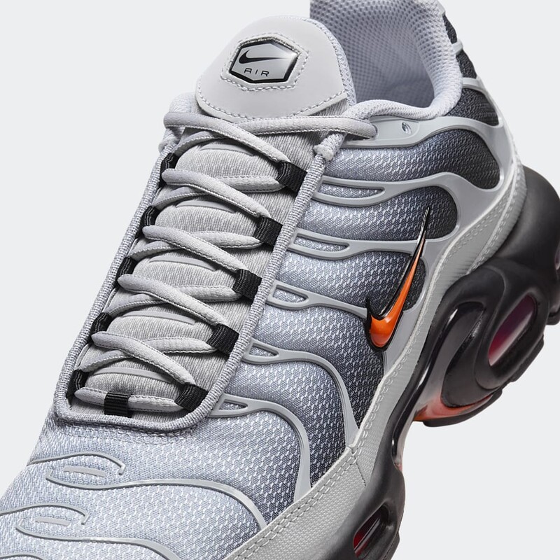 Nike Air Max Plus "Wolf Grey" | DM0032-011