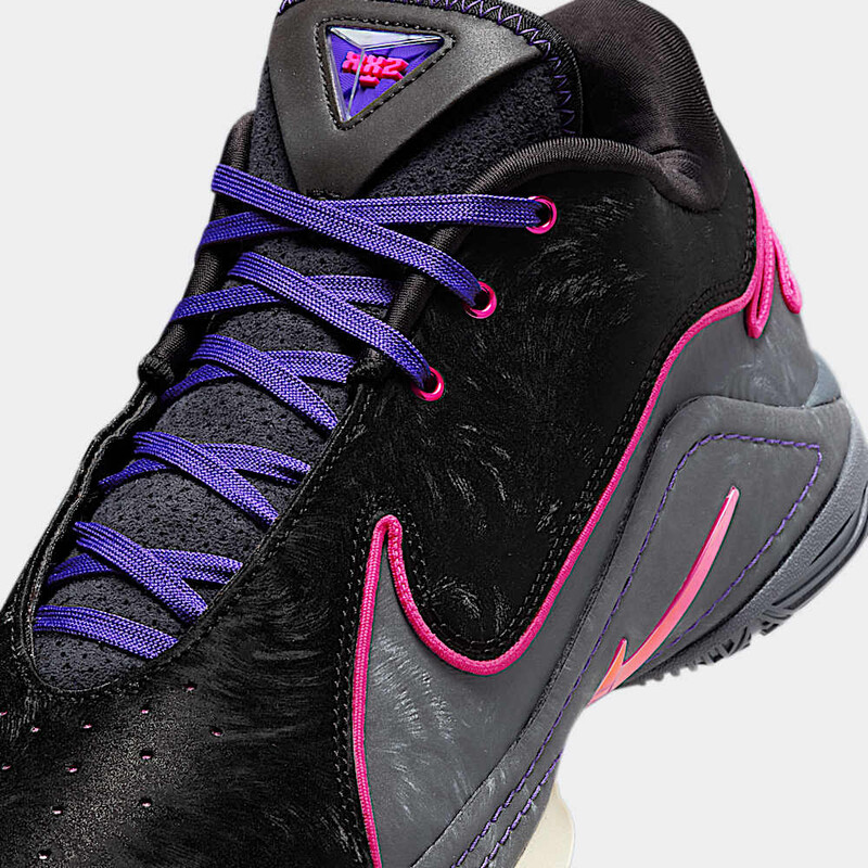 Nike LeBron 22 "Tunnel Vision" | FZ1094-001