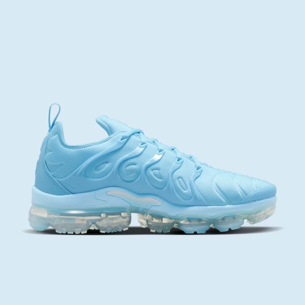 „University Blue“ deckt vollständig den Nike Air VaporMax Plus