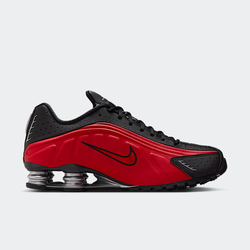 Nike Shox R4 "Bred" | HQ1988-600