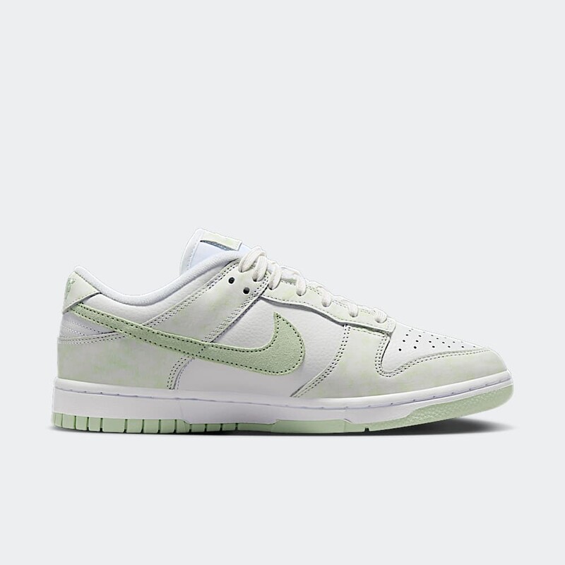 Nike Dunk Low "Jade Aura" | IB4647-131