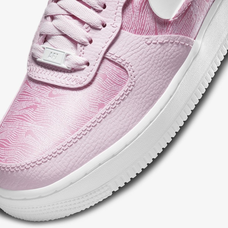 Nike Air Force 1 LXX Pink Foam | DJ6904-600