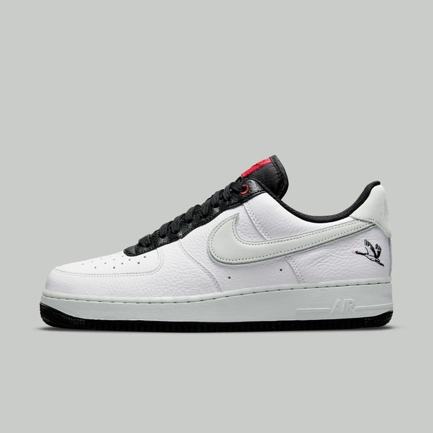 cartel tensión constante New Nike Air Force 1 Was Brought by the Milky Stork | Grailify