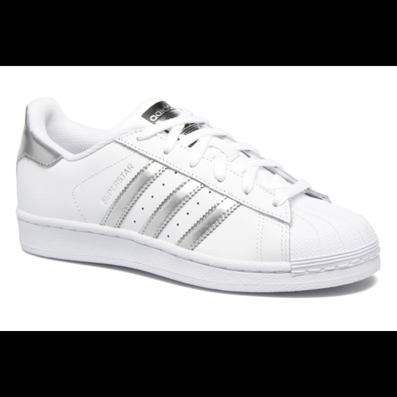 Aq3091 2024 adidas superstar