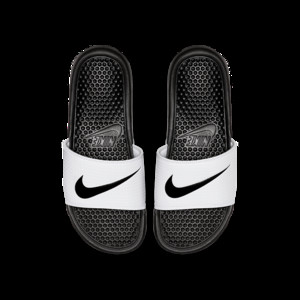 Nike benassi best sale swoosh pack